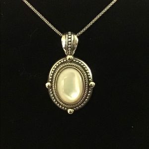 Rainbow MOP in 925 Sterling Pendant with 925 chain‎